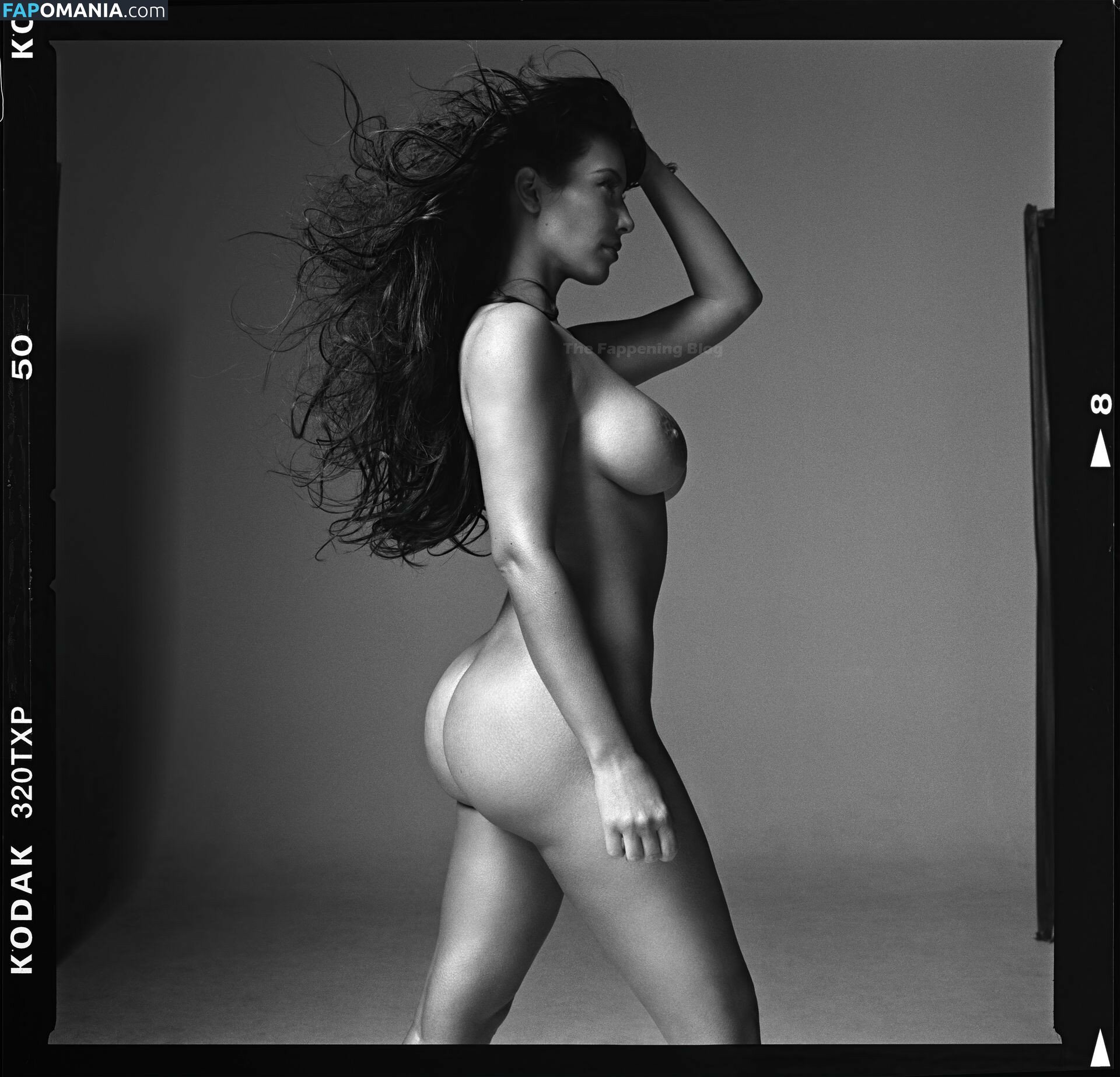 Kim Kardashian Nude Leaked Photo #25