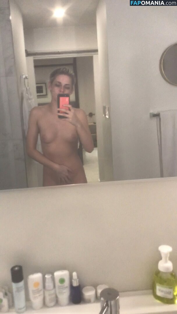 Kristen Stewart Nude Leaked Photo #354