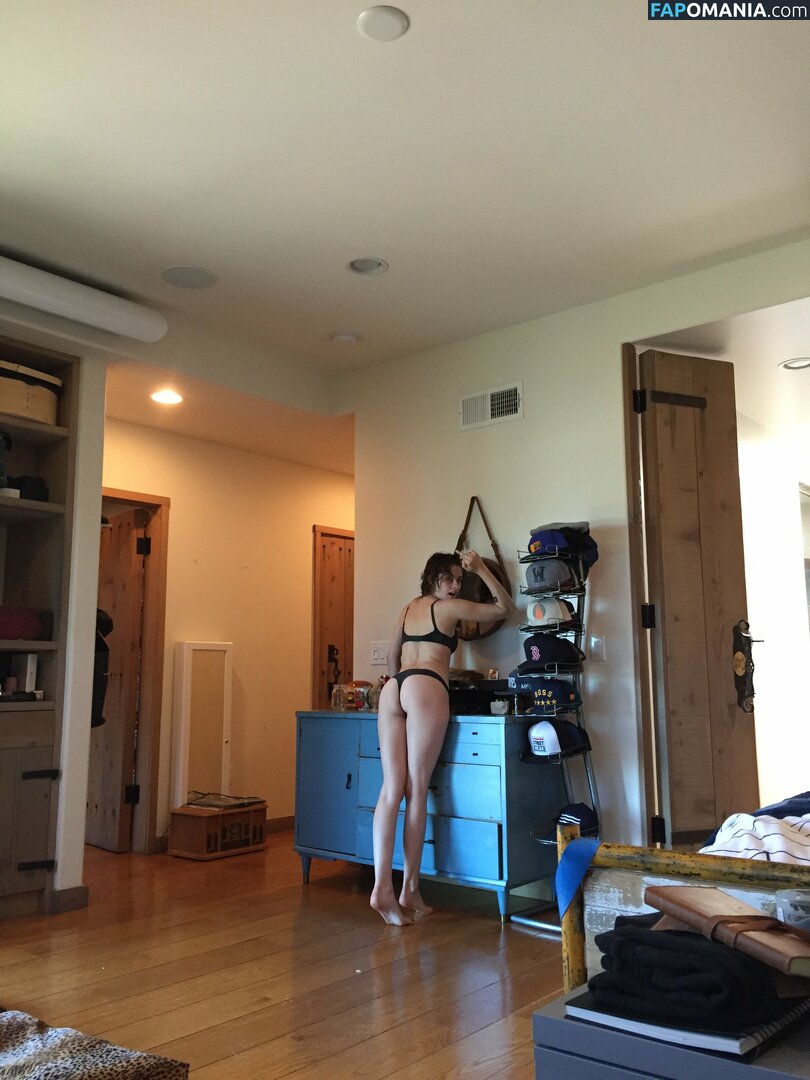 Kristen Stewart Nude Leaked Photo #376