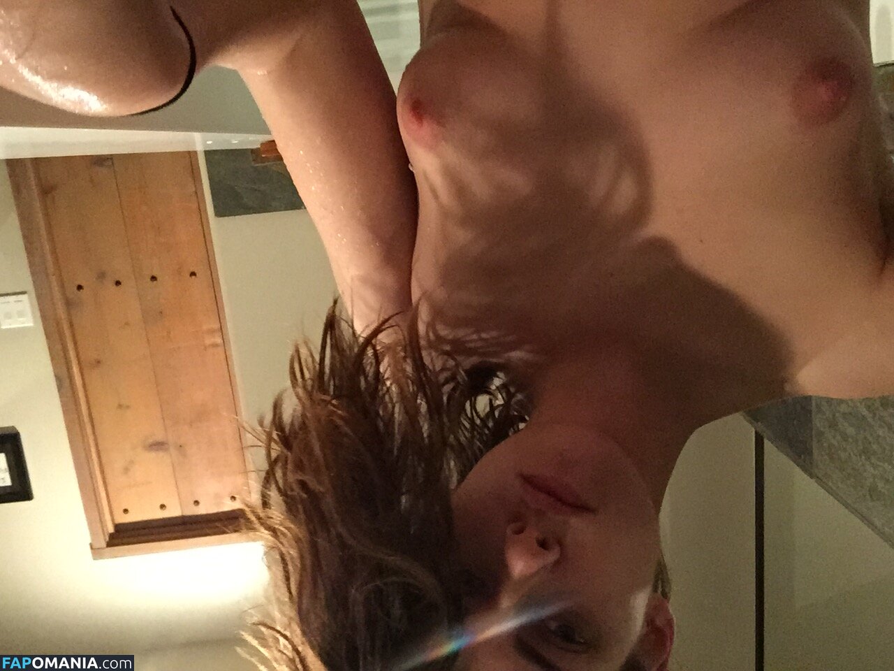 Kristen Stewart Nude Leaked Photo #412