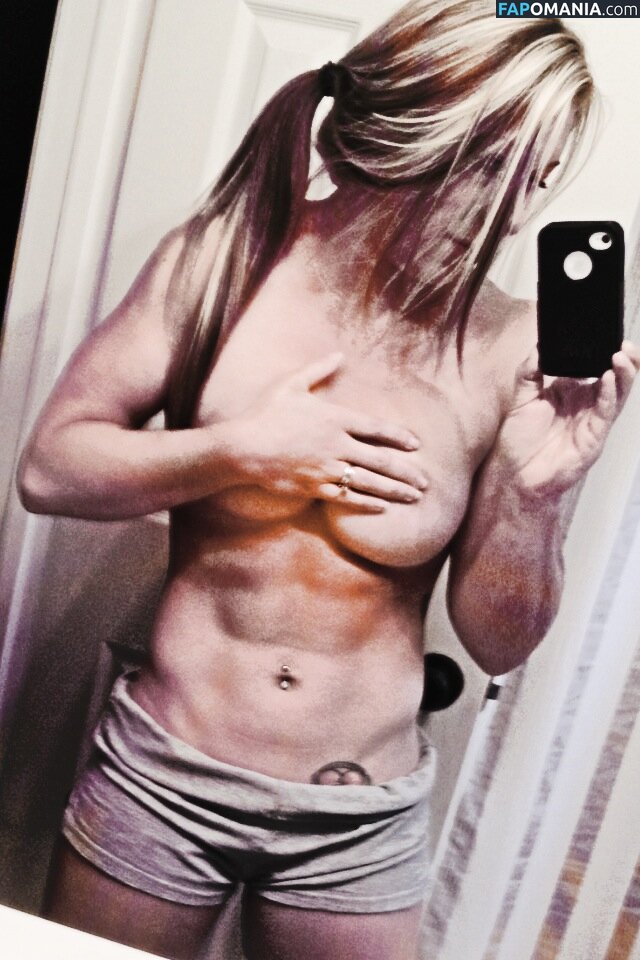 Kristin Pope Nude Leaked Photo #11