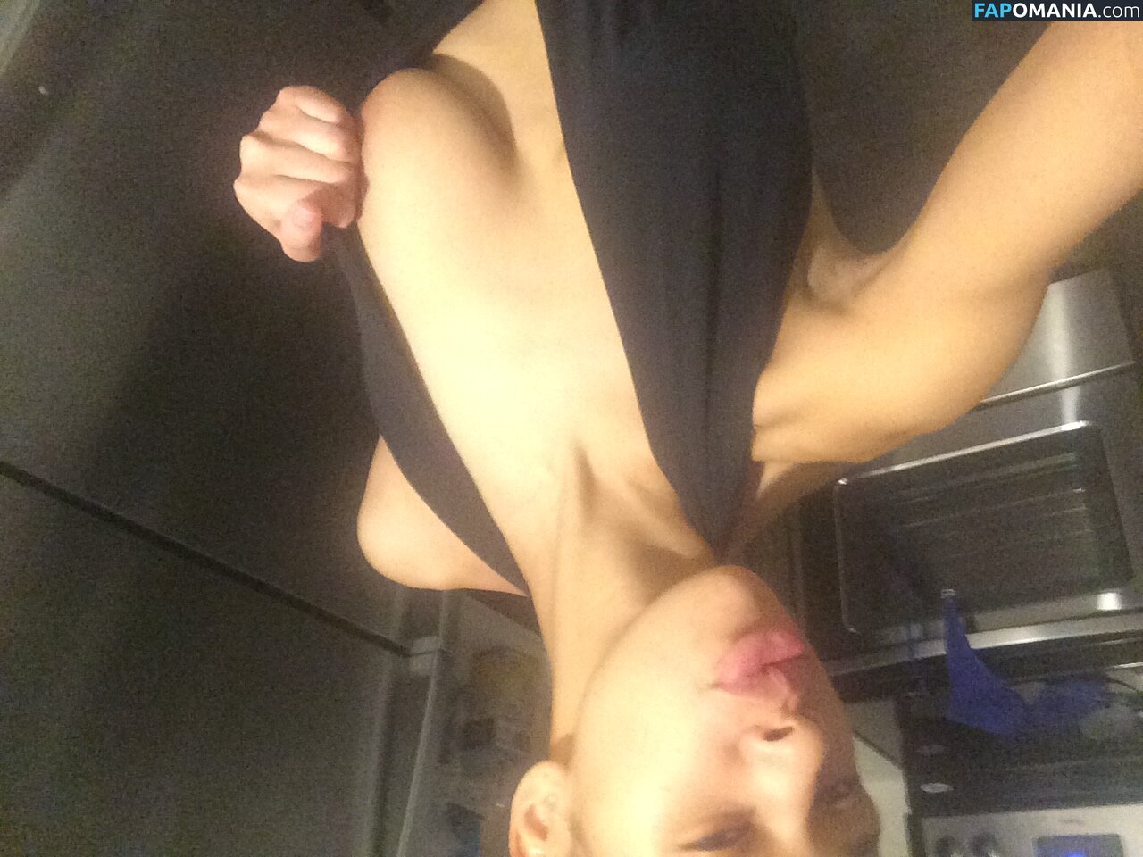 Kristina Fongwoo Nude Leaked Photo #11