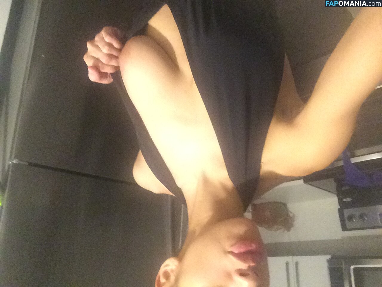 Kristina Fongwoo Nude Leaked Photo #12
