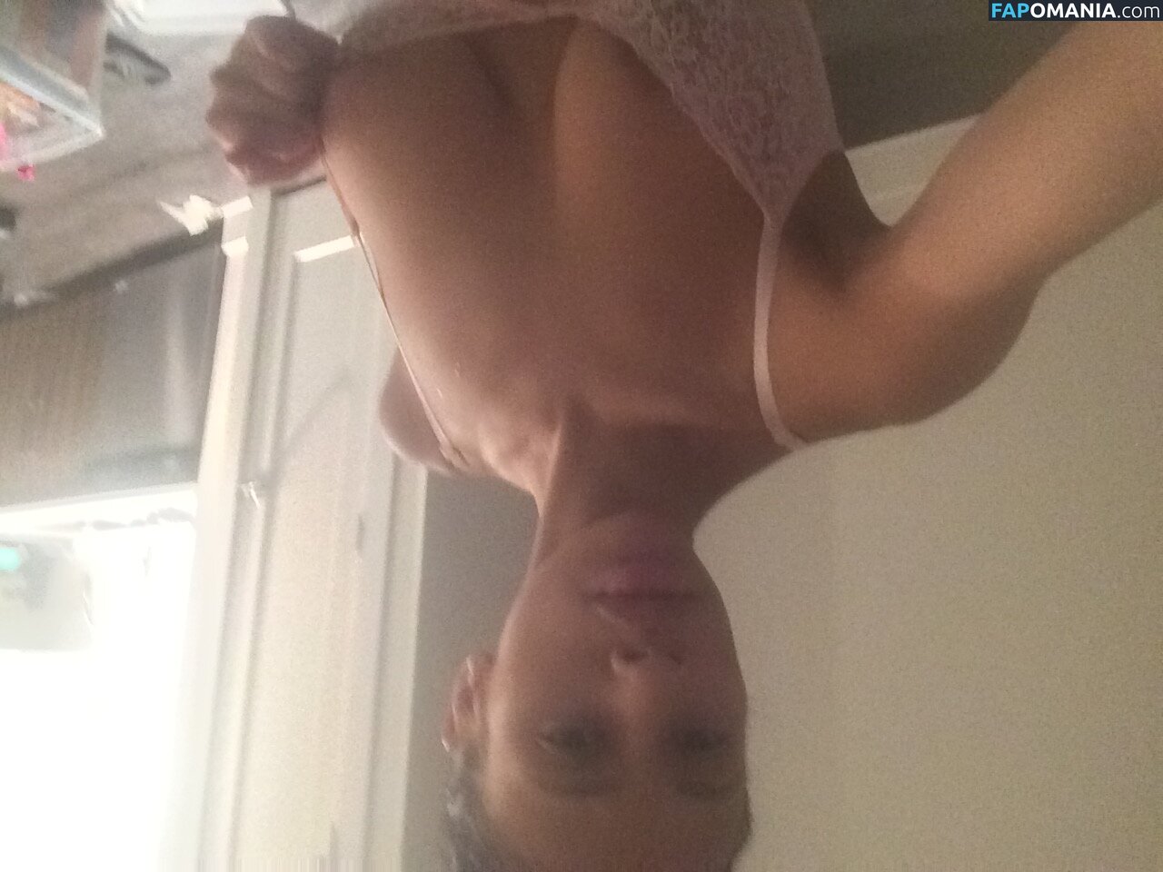 Kristina Fongwoo Nude Leaked Photo #29