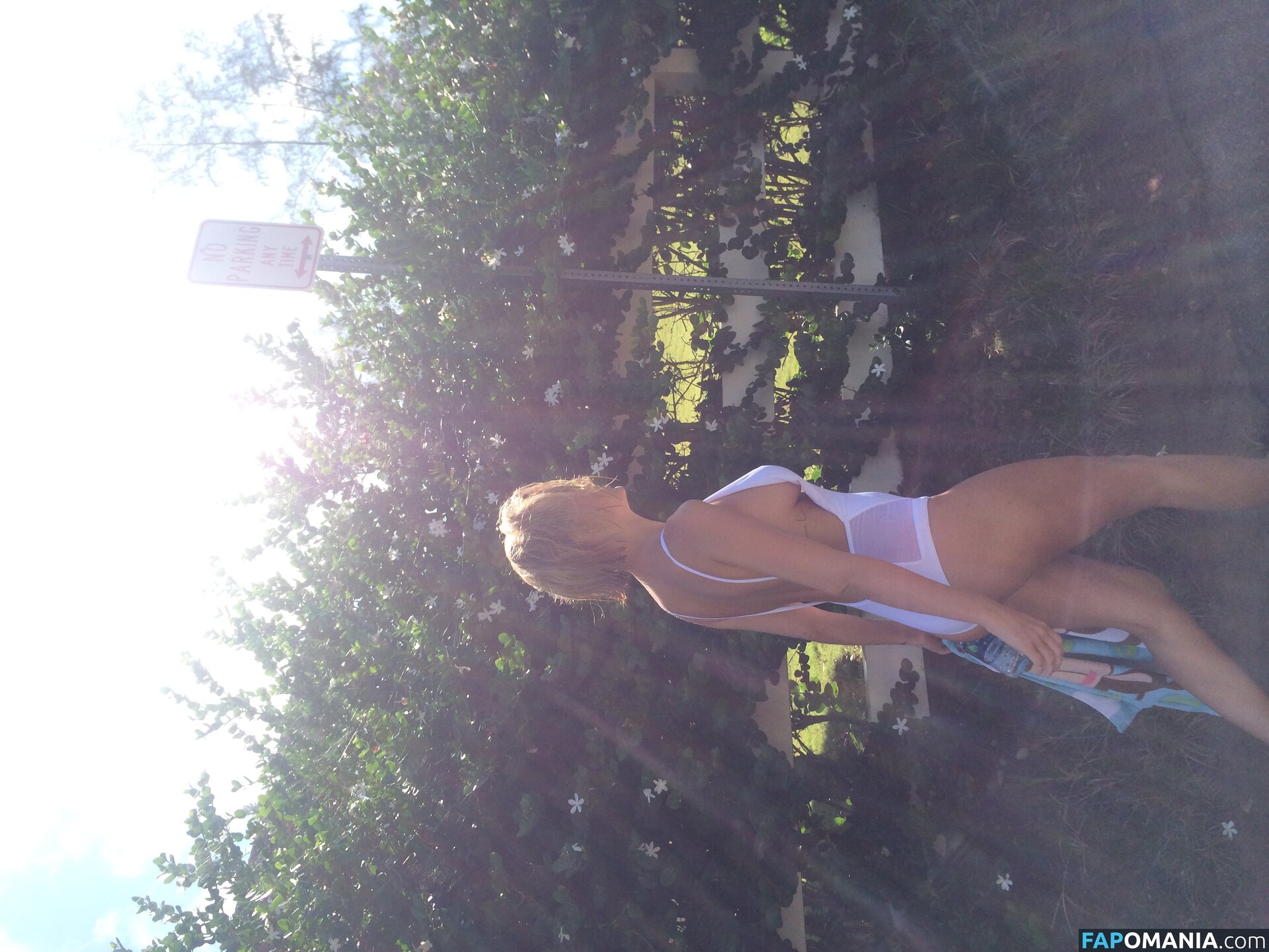 Lara Bingle Nude Leaked Photo #368