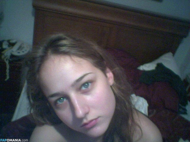 Leelee Sobieski Nude Leaked Photo #1