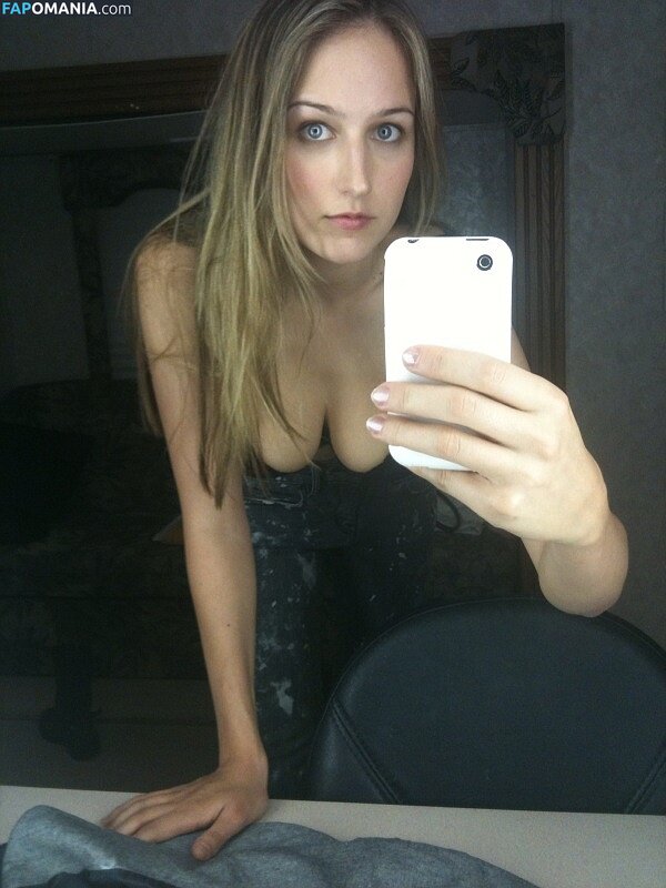 Leelee Sobieski Nude Leaked Photo #2