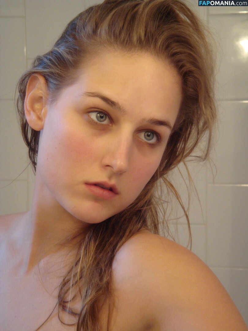 Leelee Sobieski Nude Leaked Photo #45