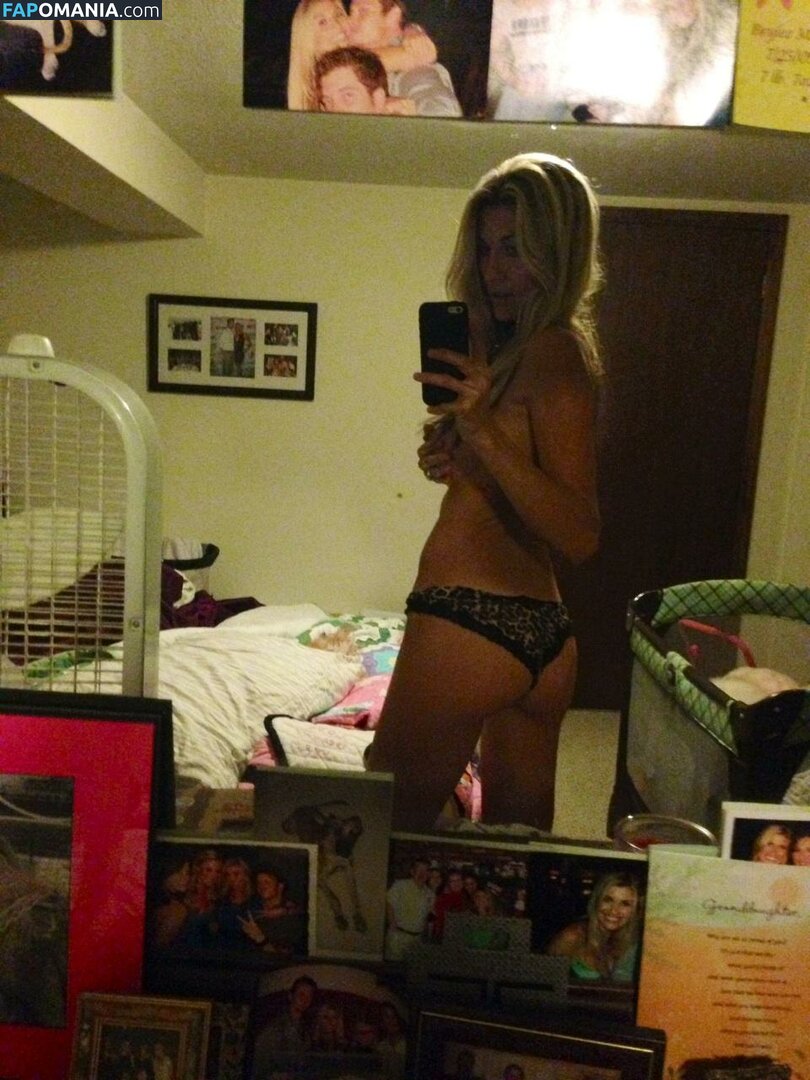 Lindsay Clubine Nude Leaked Photo #10