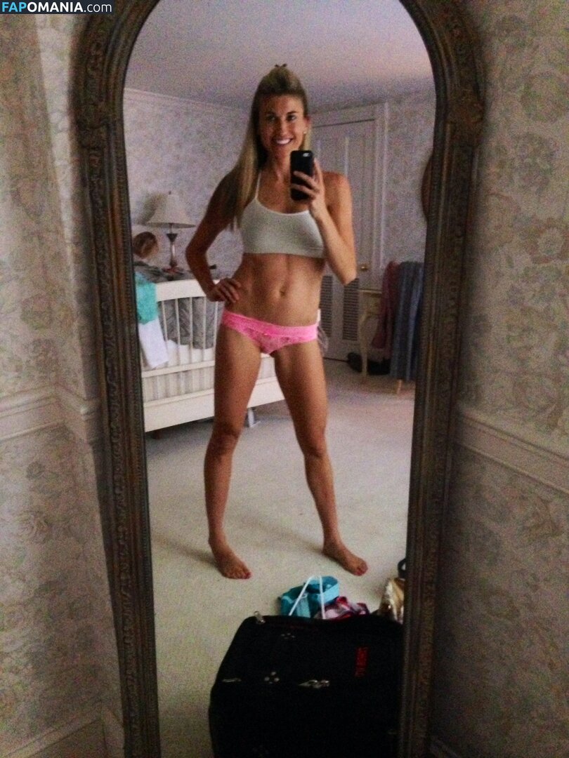 Lindsay Clubine Nude Leaked Photo #33