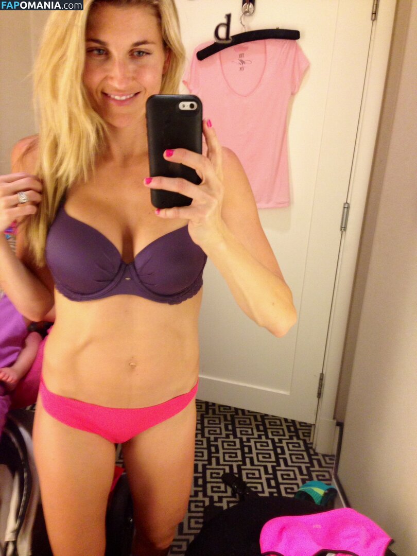 Lindsay Clubine Nude Leaked Photo #57