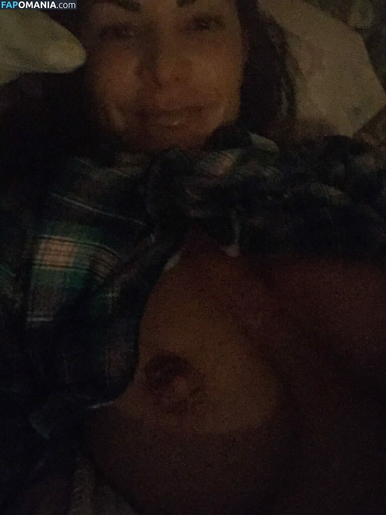 Lisa Marie Varon Nude Leaked Photo #8