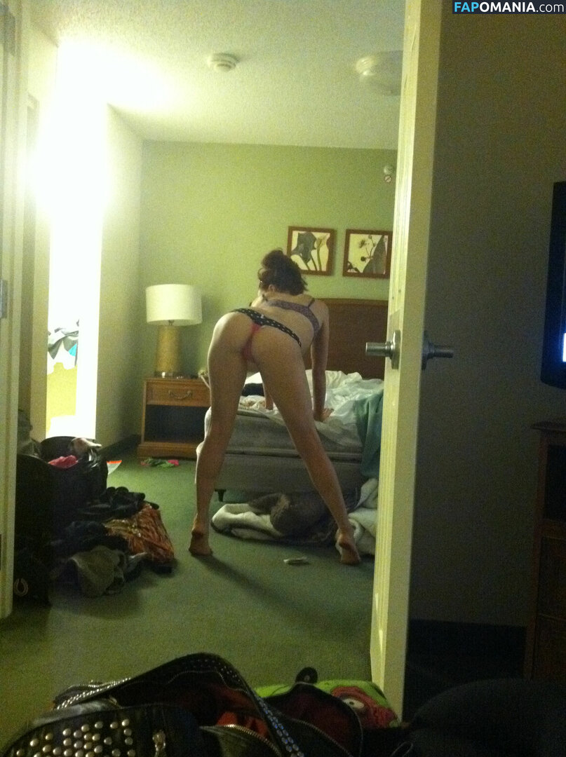 Maria Kanellis Nude Leaked Photo #16