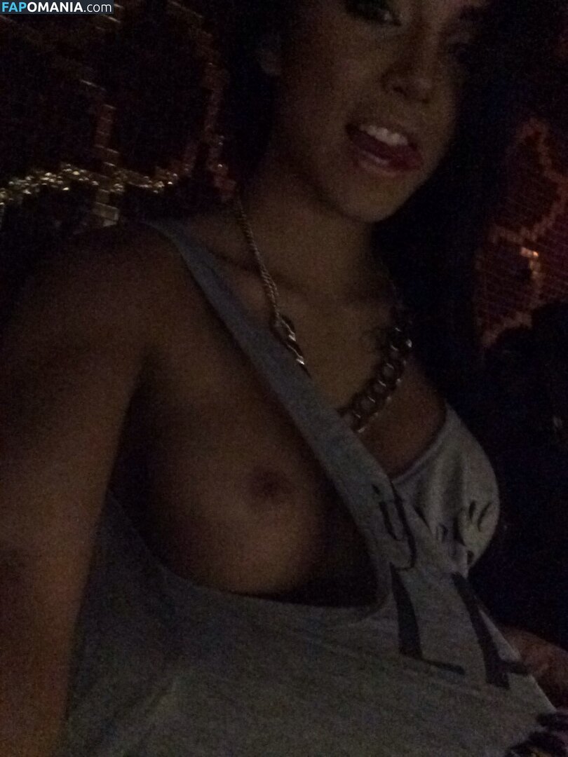 Mariah Corpus Nude Leaked Photo #79