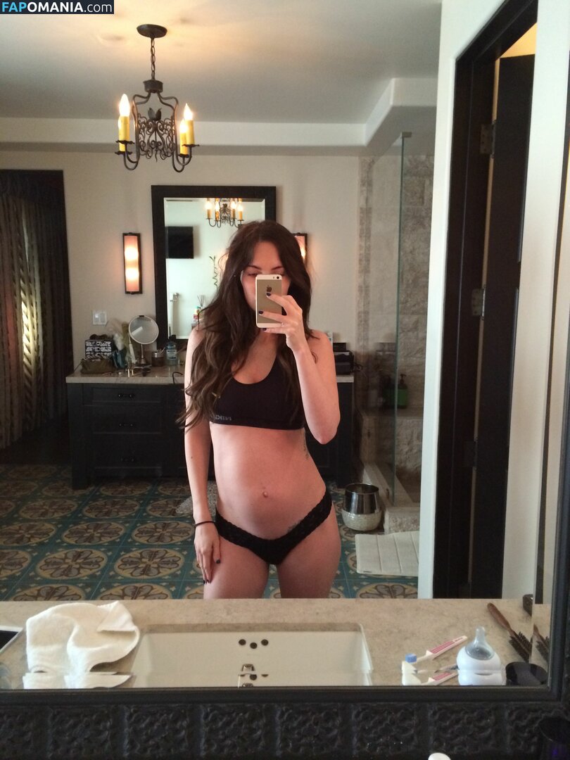 Megan Fox Nude Leaked Photo #8