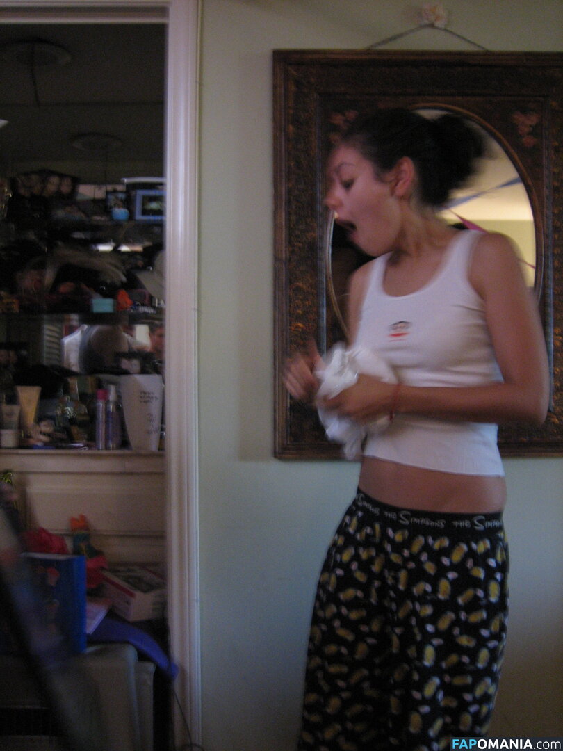 Mila Kunis Nude Leaked Photo #10