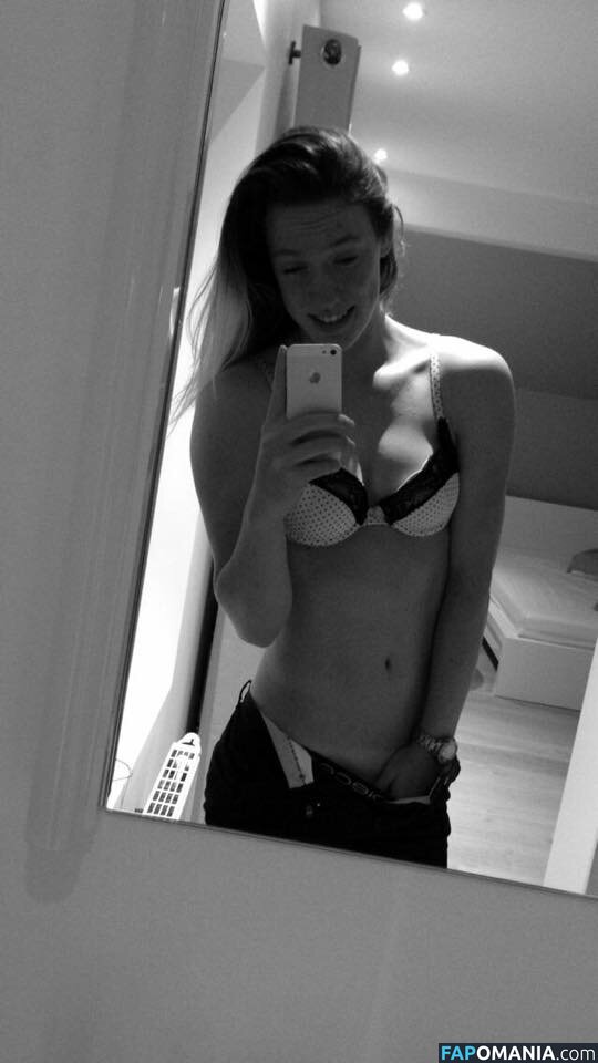 Monika Van De Vondel Nude Leaked Photo #10