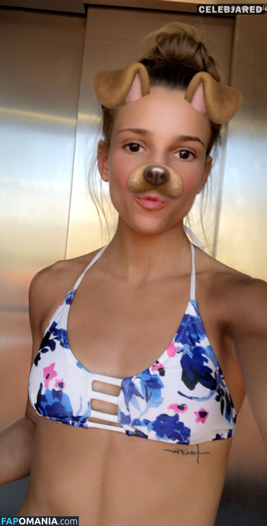 Morgan Simianer Nude Leaked Photo #29