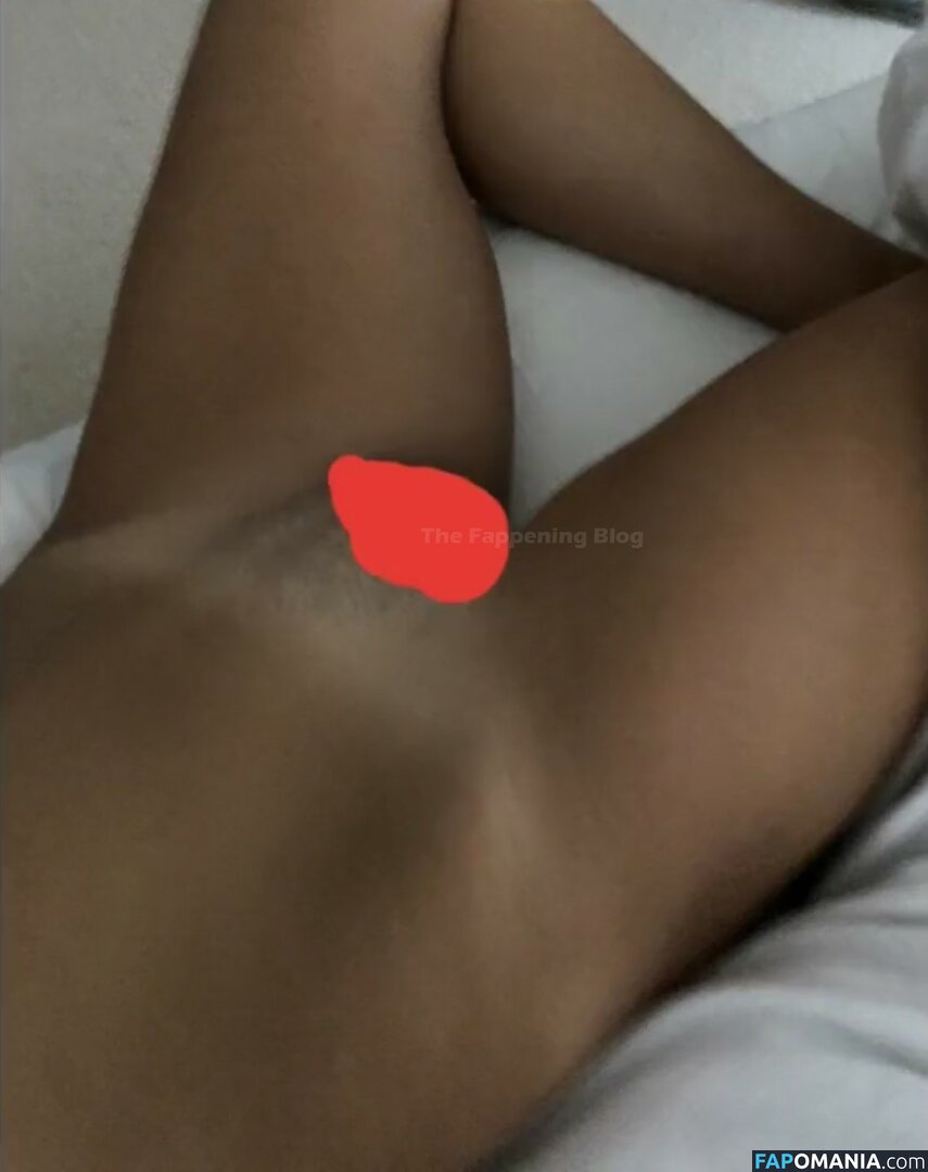 Nadine Mulkerrin Nude Leaked Photo #6