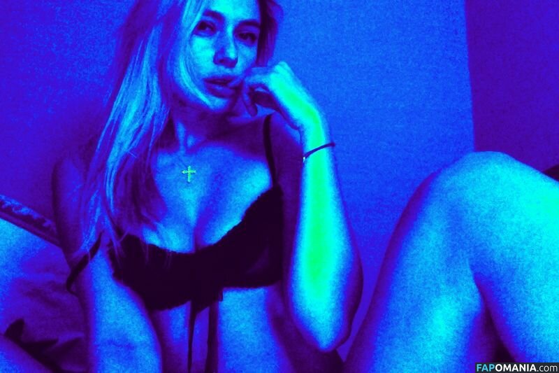 Natalya Rudova Nude Leaked Photo #4