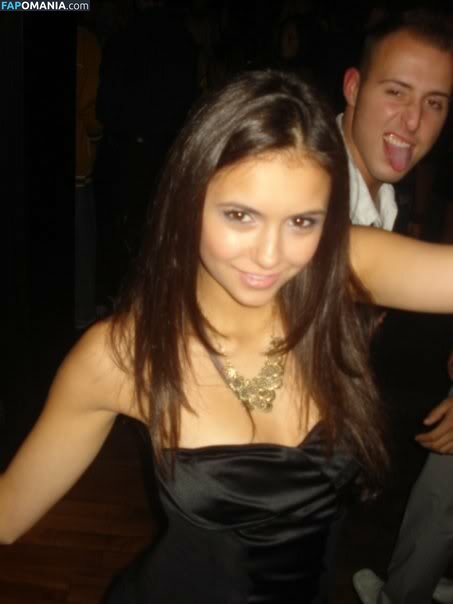 Nina Dobrev Nude Leaked Photo #62