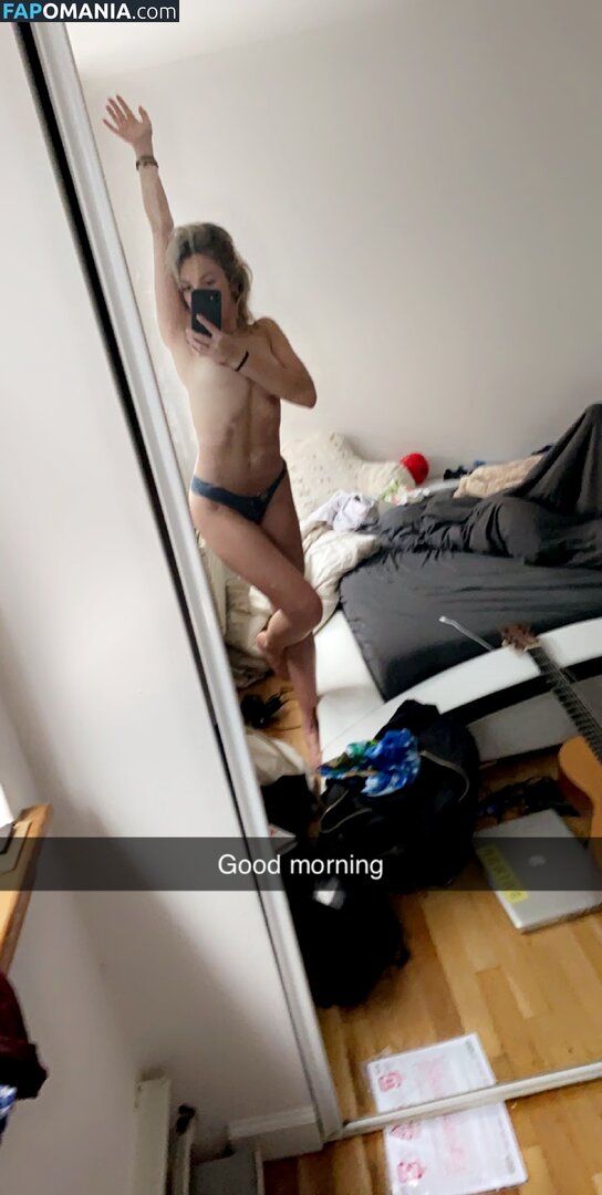 Noah Cyrus Nude Leaked Photo #12