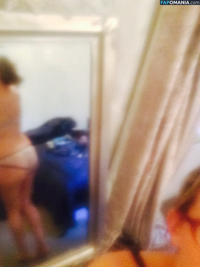 Olivia Lee Nude Leaked Photo #18