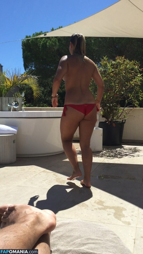 Priscilla Betti Nude Leaked Photo #12