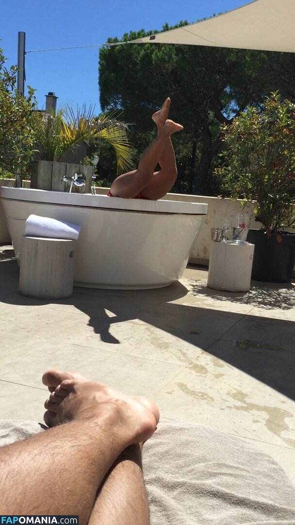Priscilla Betti Nude Leaked Photo #14