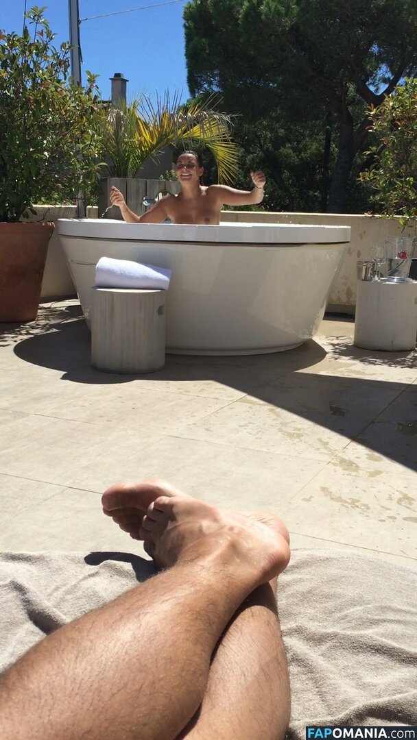 Priscilla Betti Nude Leaked Photo #31