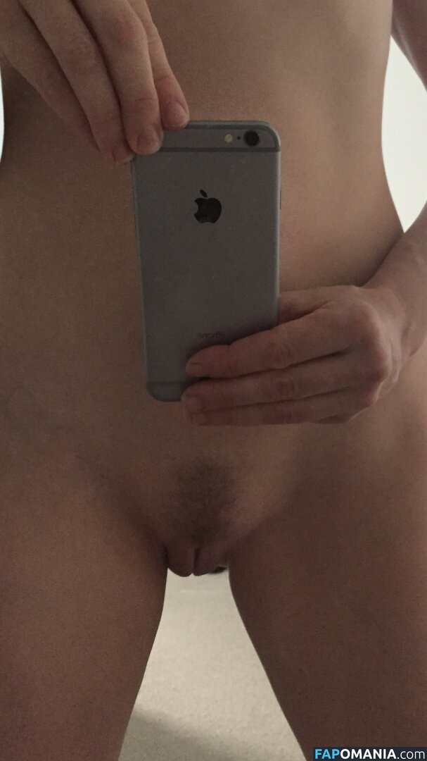 Rose McGowan Nude Leaked Photo #27