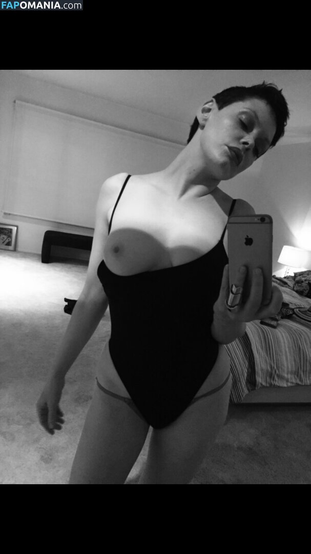 Rose McGowan Nude Leaked Photo #75
