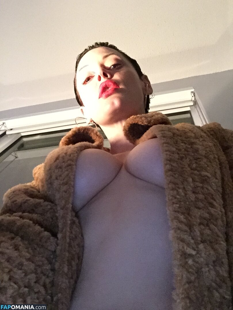 Rose McGowan Nude Leaked Photo #98