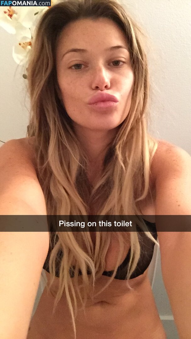 Samantha Hoopes Nude Leaked Photo #70