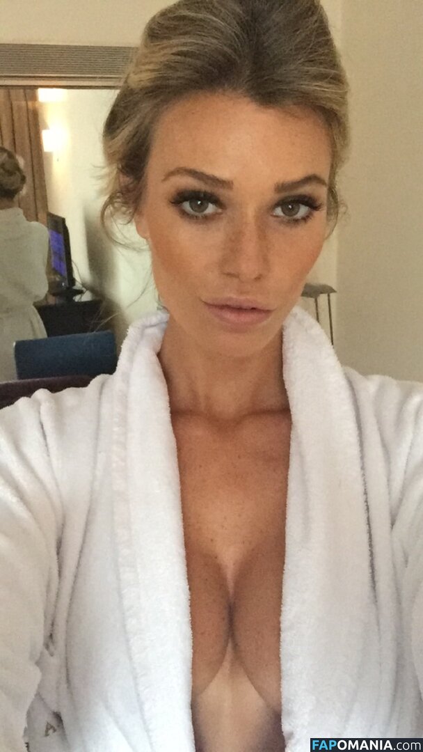 Samantha Hoopes Nude Leaked Photo #114