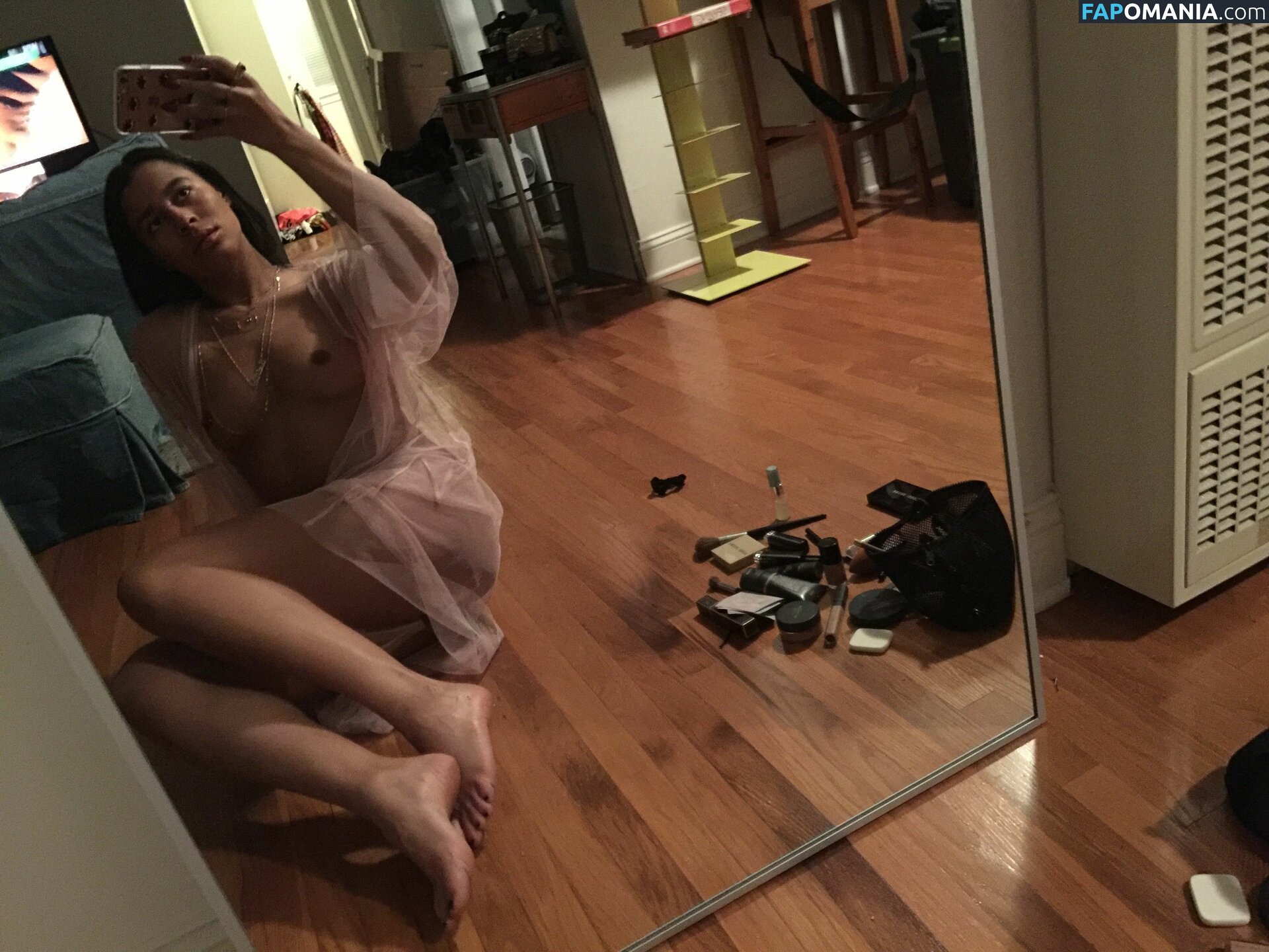 Sami Miro Nude Leaked Photo #1