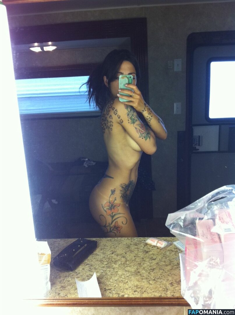 Sarah Sahi Nude Leaked Photo #7