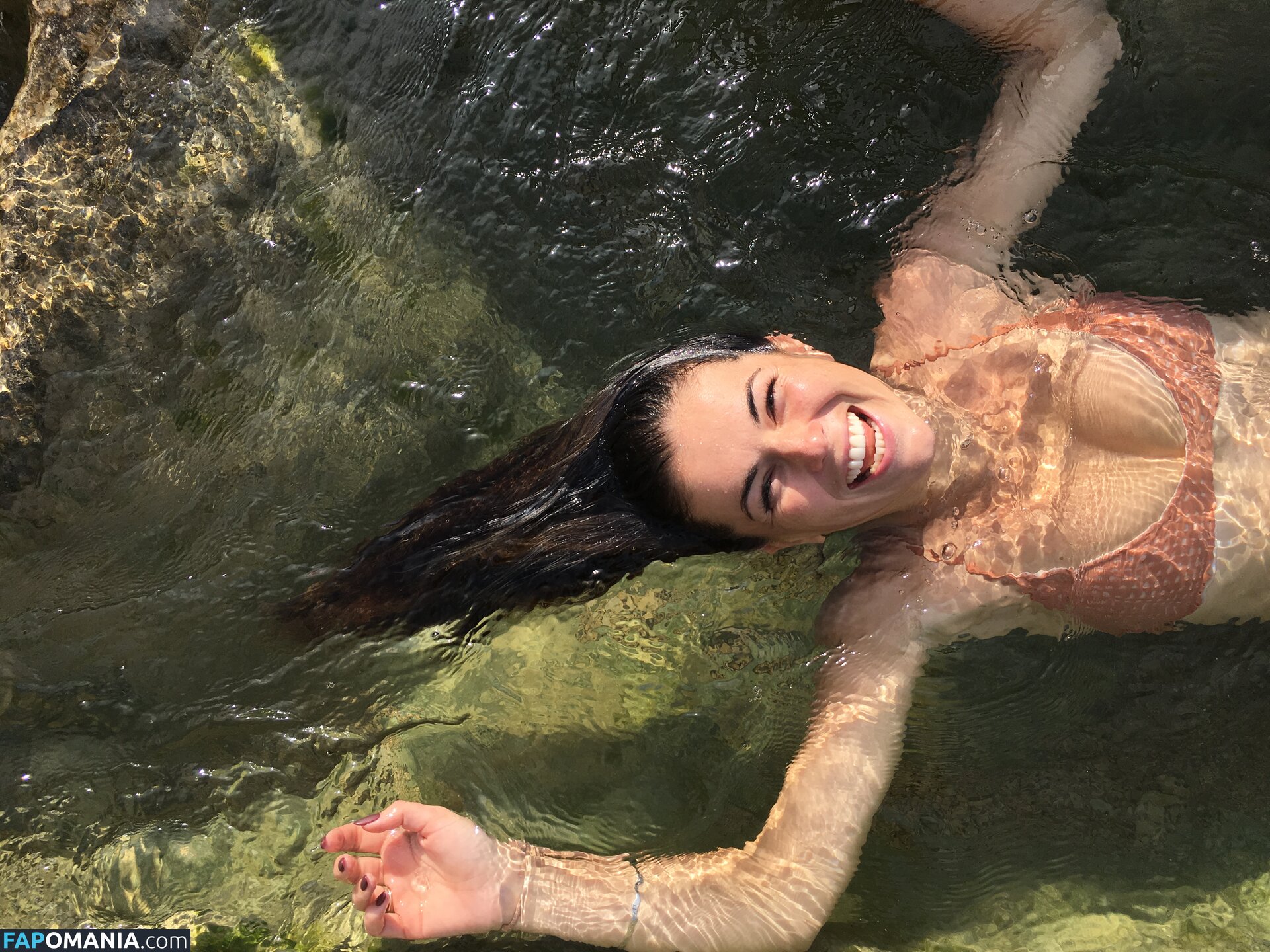 Serinda Swan Nude Leaked Photo #30