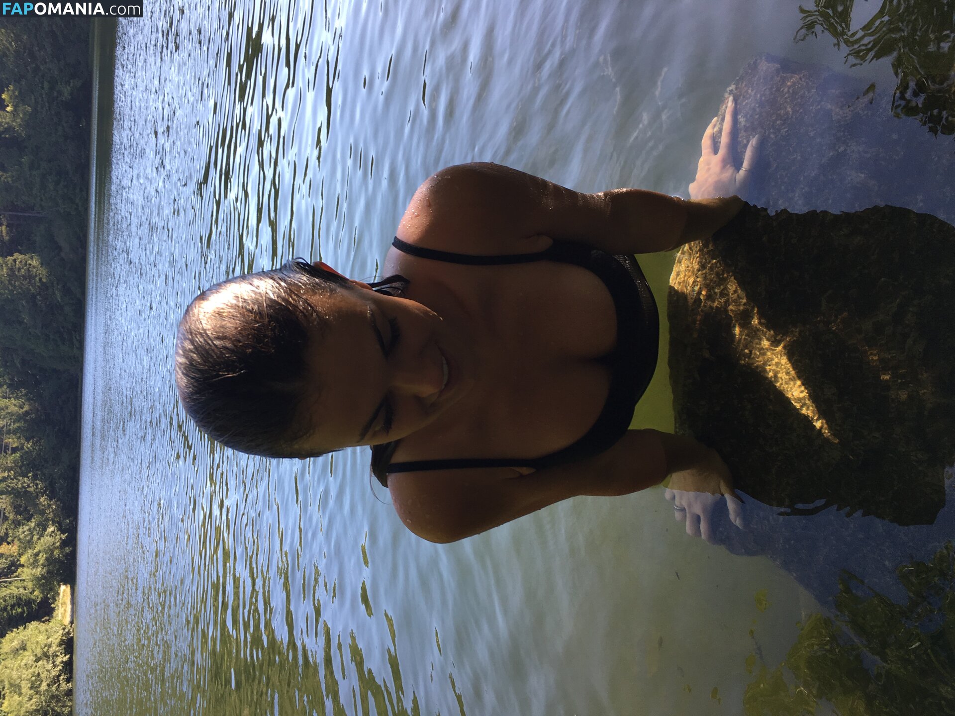 Serinda Swan Nude Leaked Photo #100