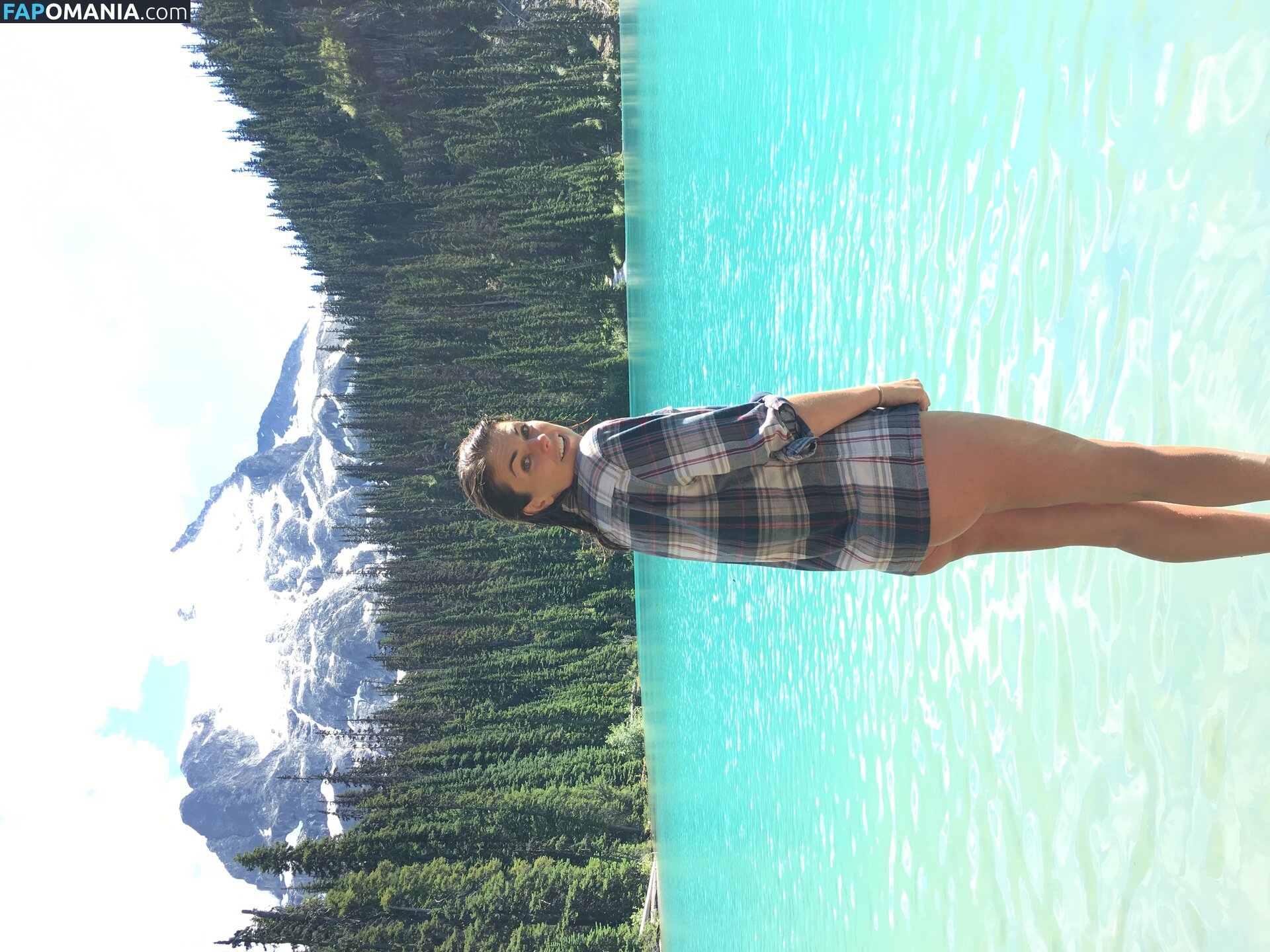 Serinda Swan Nude Leaked Photo #119