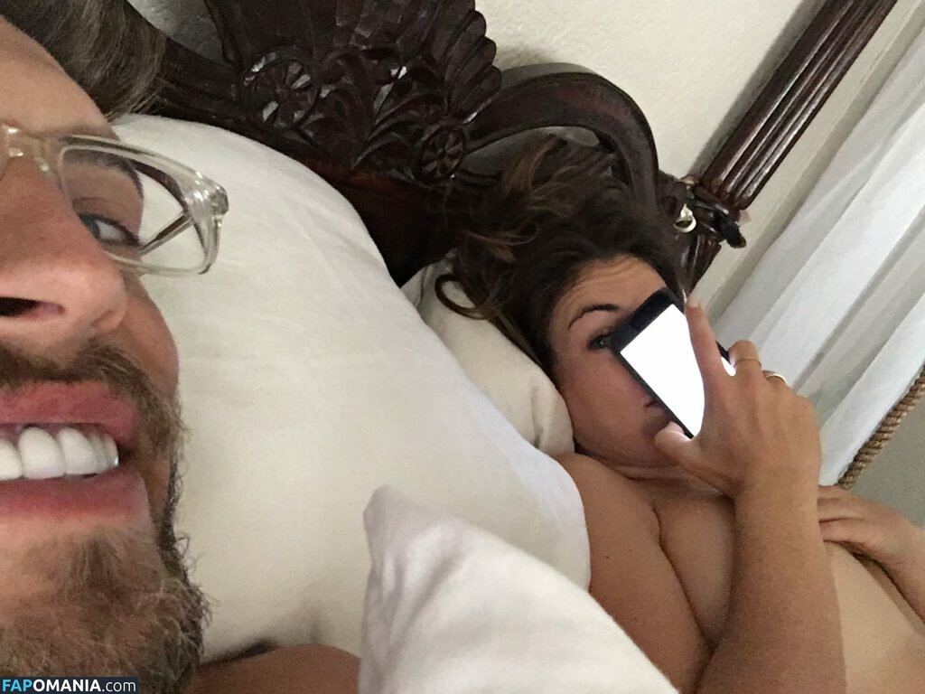 Serinda Swan Nude Leaked Photo #286