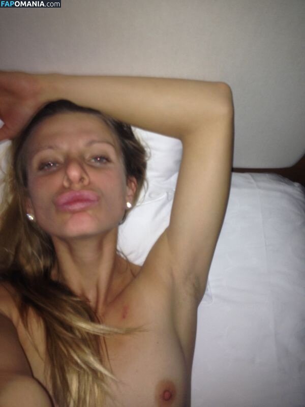 Sesil Karatantcheva Nude Leaked Photo #5