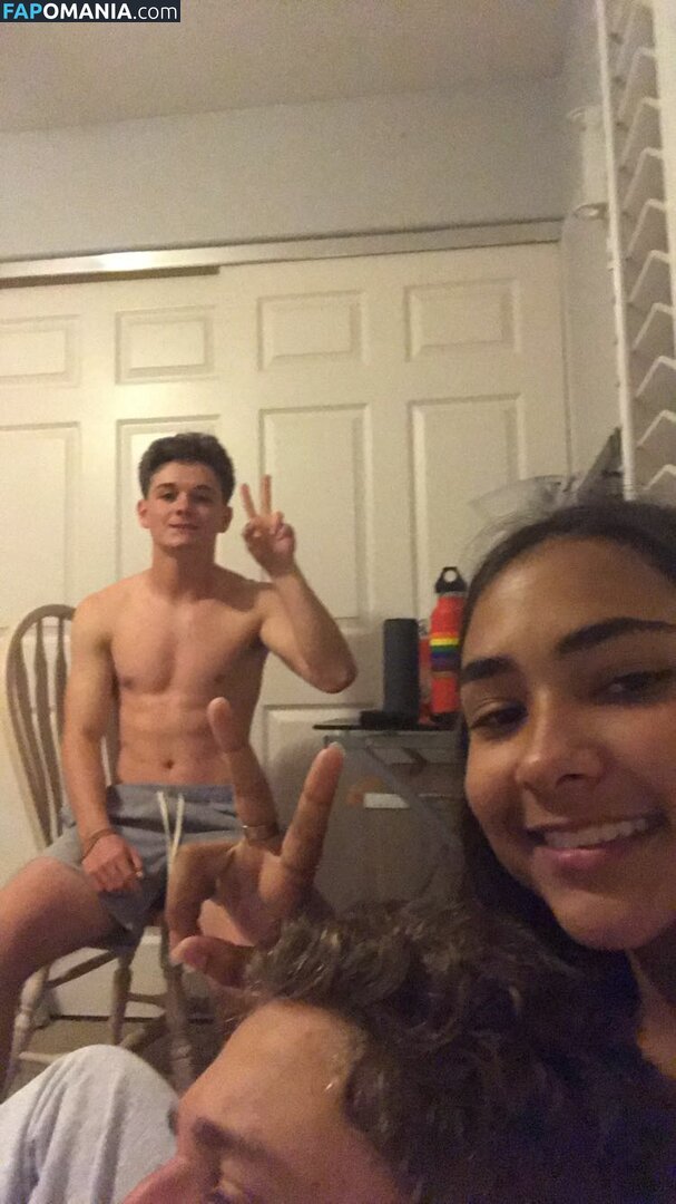 Sienna Mae Gomez / sienna_mae / siennamaegomez Nude OnlyFans  Leaked Photo #161