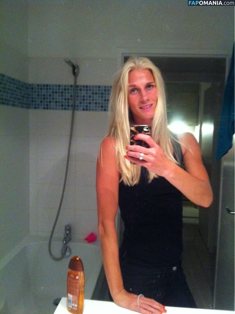 Sofia Jakobsson Nude Leaked Photo #60