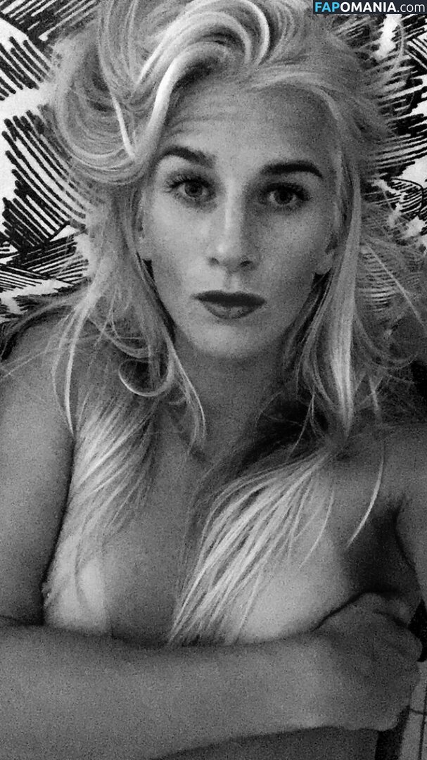 Sofia Jakobsson Nude Leaked Photo #115