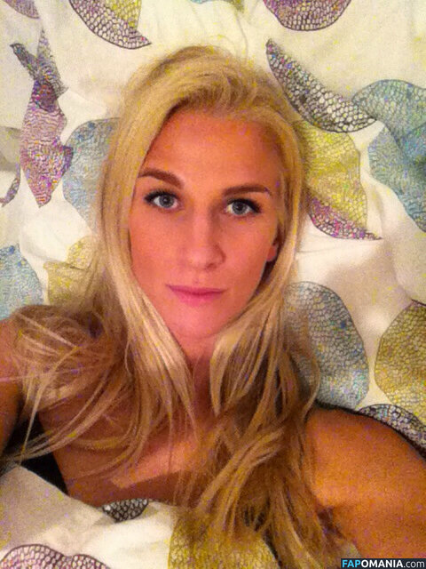 Sofia Jakobsson Nude Leaked Photo #136