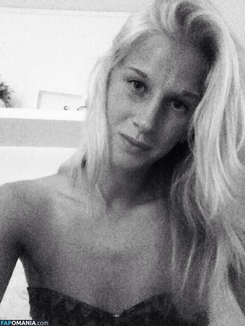 Sofia Jakobsson Nude Leaked Photo #164