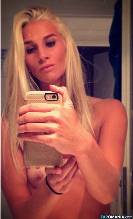 Sofia Jakobsson Nude Leaked Photo #200