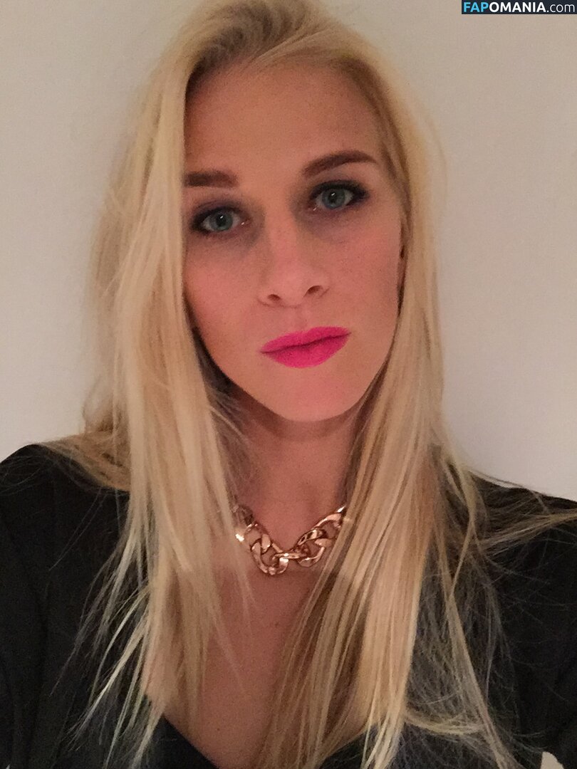 Sofia Jakobsson Nude Leaked Photo #244