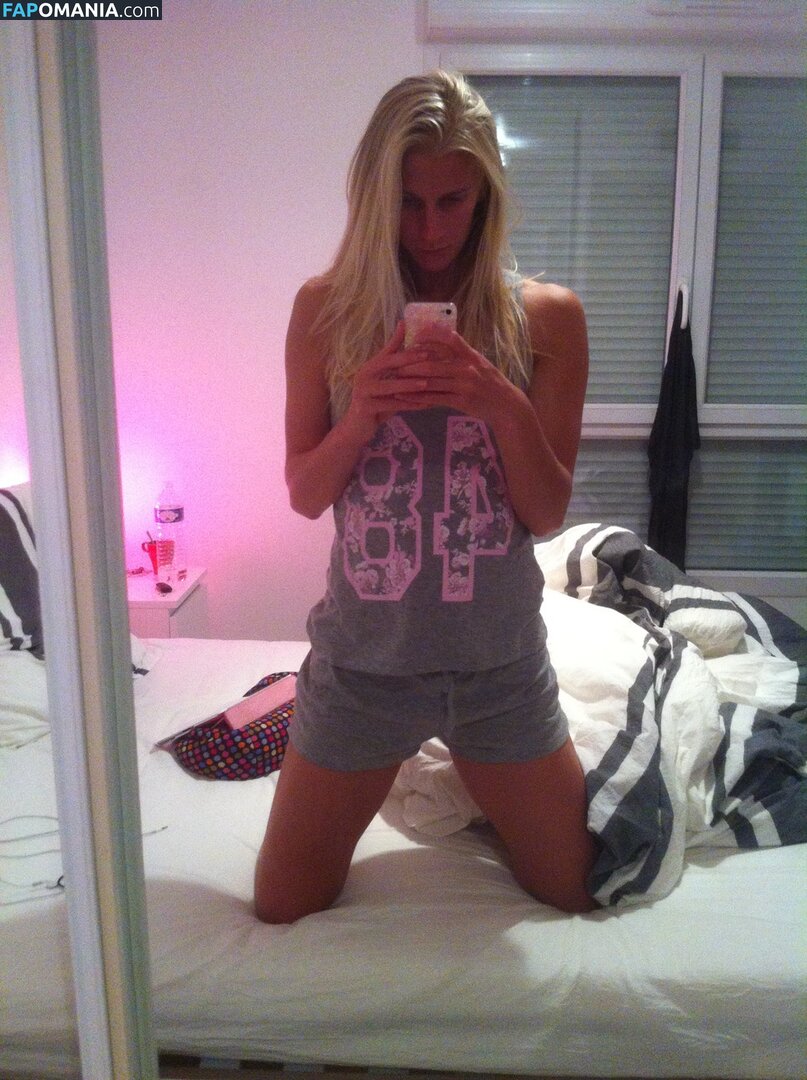 Sofia Jakobsson Nude Leaked Photo #251